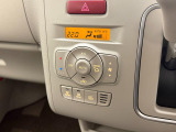 フルオートエアコンで1年中車内は快適!