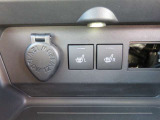 シートヒーター装備で寒い日の運転でもぽかぽかです♪