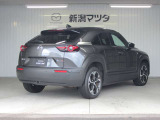 当社定休日は毎週火曜日と第2・3・4水曜日です。また長期連休を頂いている場合もございますので。詳しくは問い合わせフォーム、またはカーセンサーの無料ダイヤルからお訊ねいただくか、当社HPをご確認ください。