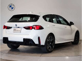 BMWのお車は、&ldquo;駆け抜ける歓び&rdquo;を体現しております。走行の安定性とコーナリングの良さを追求し、思い通りにハンドルの操作可能です。