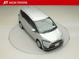 両側パワースライドドア付きだから、狭い駐車スペースなどでの乗り降りラクラク♪小さなお子さまのいるご家庭には嬉しい装備です。