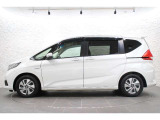 このお車はホンダ純正光脱臭・抗菌加工を納車前に致します。光触媒消臭は光触媒と銀イオンにより消臭とウイルス除菌や抗菌効果のダブル効果で車内を快適に保ちます。