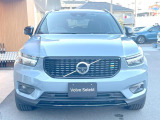 当店の認定中古車(VOLVO APPROVED CAR)はメーカー基準の車齢・走行に応じた内外装・機関の176項目もの項目に厳密な点検を実施。すべての基準を満たした自信を持ってお届けする中古車です。