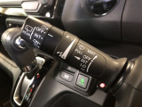 【運転席操作部】ライト、ウインカー、ワイパーなど、こちらも扱いやすいです!