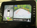 【アラウンドビューモニター】専用のカメラにより、上から見下ろしたような視点で360度クルマの周囲を確認することができます☆死角部分も確認しやすく、狭い場所での切り返しや駐車もスムーズに行えます。