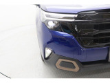 消費電力の少ないLEDヘッドランプを採用しています。フォグランプもLED仕様になっています。
