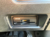 純正ビルトインETC2.0車載器を装備!わずらわしい高速料金所はノンストップ!割引も見逃せません!必須のアイテムです!