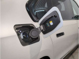 業界屈指の車両検査専門会社「AIS」による「安心・安全」のお車選びが出来るように公平な第三者機関として厳正な「車両検査」を行っております。