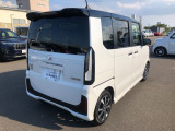 【車体写真】どのメーカーのお車でも、査定大歓迎です!その場で無料査定をさせていただきます。