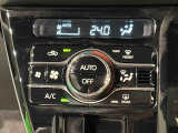 車内空調は&rdquo;AUTOエアコン&rdquo;にお任せ。運転に集中出来ますよ!