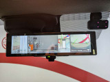360&deg;アラウンドモニターで駐車時や狭い道路走行時も安心です。