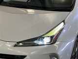 LEDヘッドライトです。デザイン性がよくとても明るいので、夜間の走行や悪天候でも安心です。しかも長寿命!
