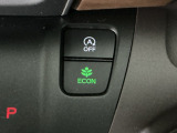 ★ECONスイッチ★ エコドライブを加速しよう!スイッチをONにすると、運転の仕方によるロスを抑え込み燃費をよくするようクルマが頑張ります(*^ー^*)燃費向上にチャレンジ♪