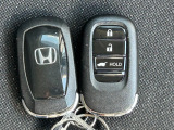 当店は仕上げ業者と提携して、車両の仕上げを行っております。磨き、ルームクリーニング、ヘッドライト磨き、を一貫して行っております。