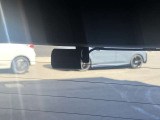 いくら安全運転をしていても、事故に巻き込まれることもあります。万が一の時に証拠として使える前後ドライブレコーダーがついてます♪