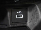 ◆USBチャージャー◆使いやすい場所に装備されています。