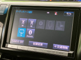 ラジオやテレビ、Bluetoothなど、選択できる音源が画面上に並んでいます。使いたいソースを表示から選べるため、普段の音楽やラジオを楽しむ際にも操作の入口が分かりやすい装備です。