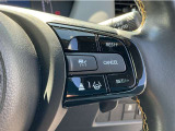 Hondaセンシングの機能のひとつ、アダプティブクルーズコントロール付!アクセルから足を離しても設定したスピードと前車との車間を保ち走行してくれます!車線維持もアシスト☆高速道路で疲労軽減ですね☆