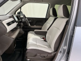 豊富に在庫を取り揃えています。 軽自動車からミニバン、セダン、SUV、話題のハイブリッド車などなど続々入荷中です!