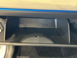 便利なグローブボックスです。