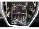 エアコンの設定やシートヒーターの調整、アイサイトなどの車両設定機能を集約。感圧式のタッチパネルを採用し、画面を直接タッチすることで操作できます。