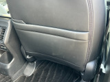 当店は仕上げ業者と提携して、車両の仕上げを行っております。磨き、ルームクリーニング、ヘッドライト磨き、を一貫して行っております。