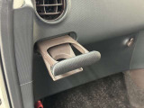 助手席ドリンクホルダーです。