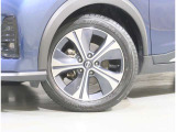 タイヤのサイズは【205/55R17】です☆