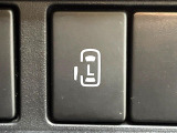 【パワースライドドア】スマートキーや運転席のスイッチでスライドドアの開閉が可能♪電動だから力を入れてドアを開ける必要が無く、小さいお子様でも、重い荷物を持っている時もラクに開け閉めできます♪