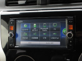 ナビゲーションは純正メモリーナビ(MC314D-W)を装着しております。AM、FM、CD、DVD再生、Bluetooth、フルセグTVがご使用いただけます。初めて訪れた場所でも安心ですね!