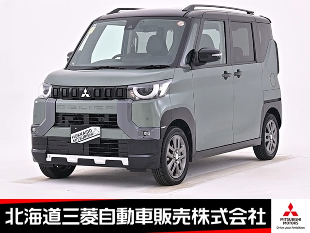 デリカミニ T プレミアム リミテッド エディション 4WD 