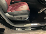 お客様にご満足していただき、素敵なレクサスライフをお過ごしいただけるよう、お車選びのお手伝いをさせていただきます。