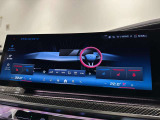 フロントシートはヒーターとベンチレーション付です。ステアリングヒーターも装備されております。