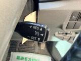 上級グレードにつき、クルーズコントロールございます。高速道路も楽々走れます。