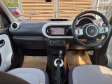 内装はルームクリーニング済みです!清潔な車内で快適なドライブをお楽しみください!!前席、後席、そしてエンジンルームまで全てクリーニング済みです。