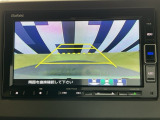 バックカメラ付きで後方の確認も安心です!スムーズな駐車・車庫入れをサポートいたします!