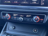 ●スイッチ類・ダイヤル類など細部までこだわりを感じ取れるインテリアです。Audiでは触感開発チームがございます。クリック感は操作する喜びを感じていただけます。