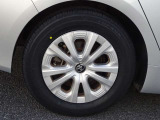 【タイヤ】 【純正15インチアルミホイール】《195/65R15》専用のアルミなのでお車のイメージぴったりですね!