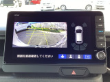 バックモニター付きで、車庫入れやバック時の後方確認をしっかりサポート。モニターに映し出される映像で死角も確認しやすく、狭い場所での駐車や後退時の操作をより安心して行えます。