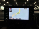 ディスプレイオーディオやカーナビは、現代のドライブにおいて欠かせない装備のひとつです。初めての場所でも迷いにくく、快適なルート案内で運転をサポートします。移動中のエンターテインメント性も高まります。