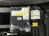 パンク修理キット付き車両です。