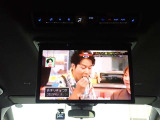 後席モニター搭載してます!これで長距離ドライブも飽きずに楽しめます♪