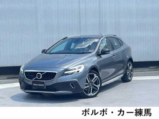 V40クロスカントリー  D4 アクティブ エディション ディーゼルターボ