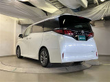 「中古車ハイブリッド保証」付。HV機構を無償で保証します。保証期間は、初度登録年月から10年目まで、またはロングラン保証が終わってから3年間。ただし累計走行距離が20万km以内
