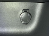 シガーソケット用の充電器が使用可能です!
