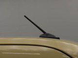 当社では全車、納車前にサービス工場で12ヶ月点検相当の整備を実施しております。そこで確認された不具合箇所は修理しておりますのでご安心下さい。