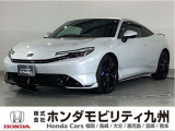 低くシャープなフロントノーズから、なめらかなルーフラインへとつながる流麗なプロポーションが目を引くプレリュードです。