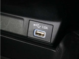 ◆USBチャージャー◆使いやすい場所に装備されています。