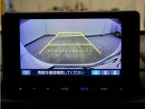 バックカメラ搭載です!車庫入れが苦手な人はもちろん、車両感覚に自信がある人にもお勧めです!見えない箇所が見えるようになるので、低い障害物や隠れてしまっている子供の存在等にも気付く事が出来ます。