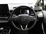 各操作スイッチなどもハンドルから手を放すことなく操作可能で安全運転に支援いたします!